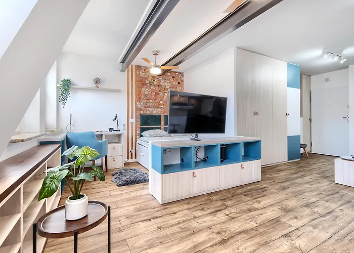 Loft - Acco Rent Апартаменти *